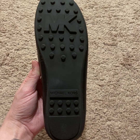 Gently Worn Womens size 7 MICHAEL KORS Loafers - Picture 4 of 5